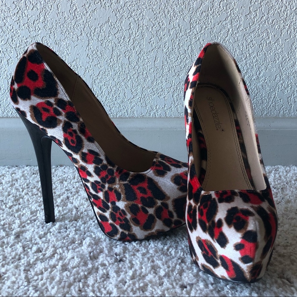 Platform Stiletto Pump